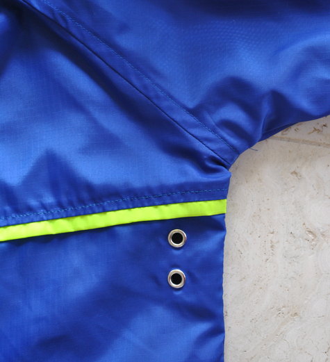 Raincoat5_large