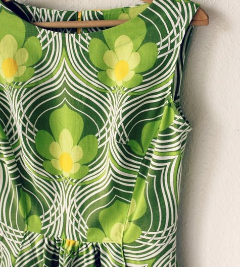 Blogsimplicity2591gr_ngul3tr_large