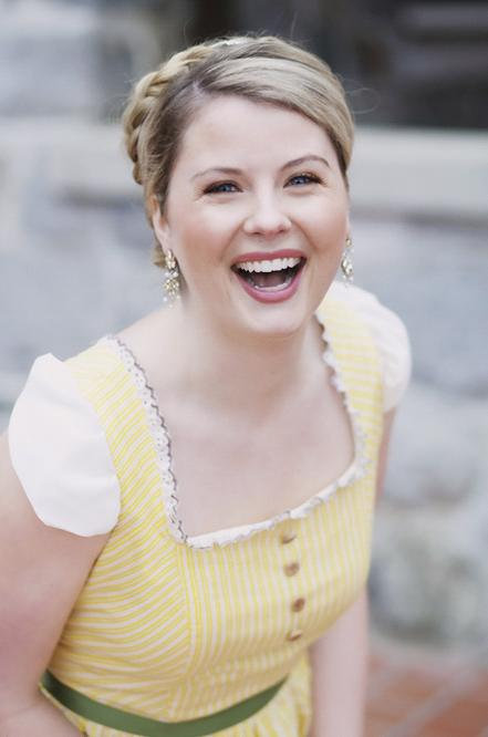 Dirndl_large