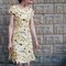 Yellow_retro_-_2_grid