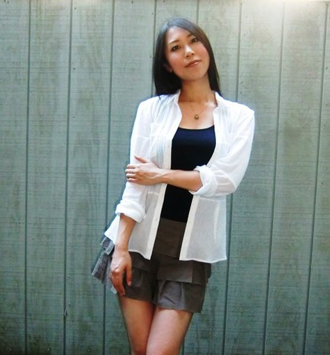 Whiteshirt1_large