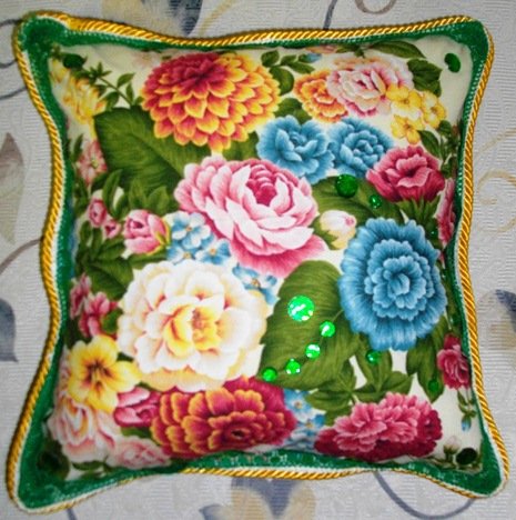 Yellow_cushion_large