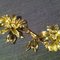 Flower_necklace_003_grid