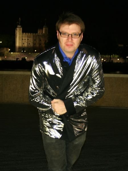 James_disco_side_lean_large