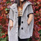 Vogue_8776_cape_9_grid