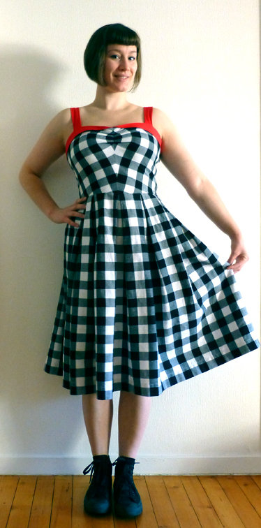 Gertie_sweetheart_sundress_2_large
