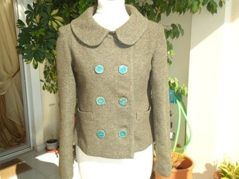 Anise_front_buttoned_large