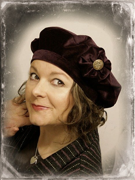 Lucky_hat_3b_large