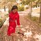Red_dress_2_grid