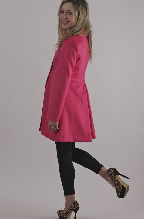 Pink_coat_100_large