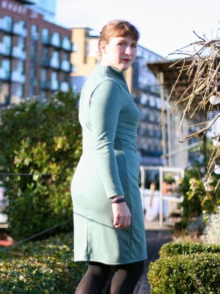 Vintage_wiggle_dress_-_turning_side_large
