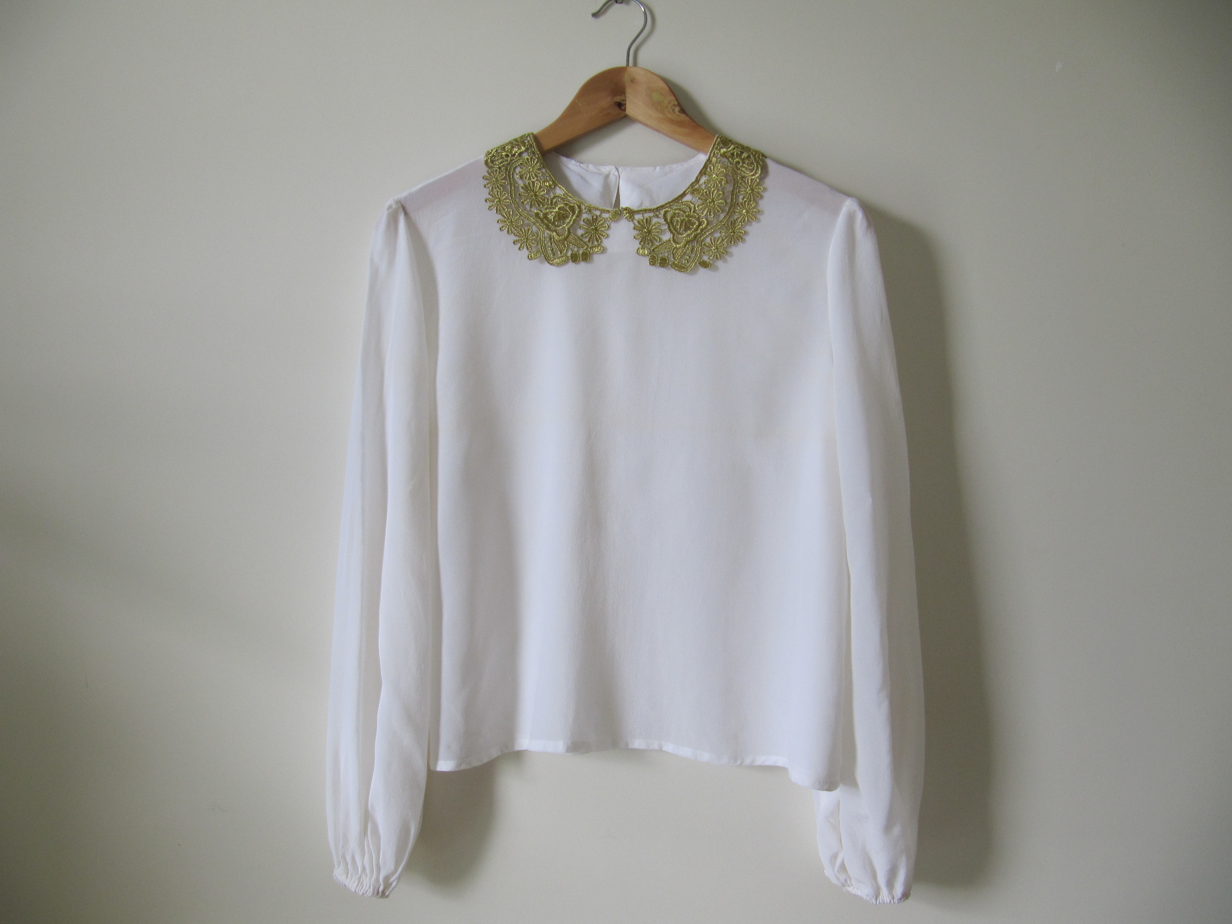 blouse peter pan collar