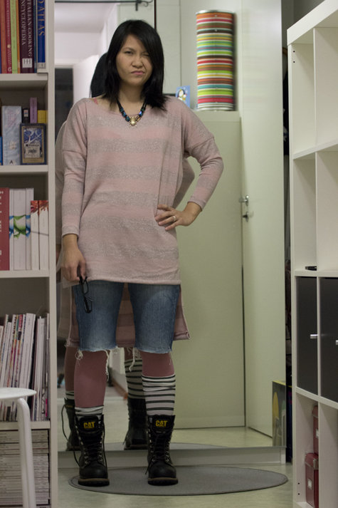 Grungesweater1_large