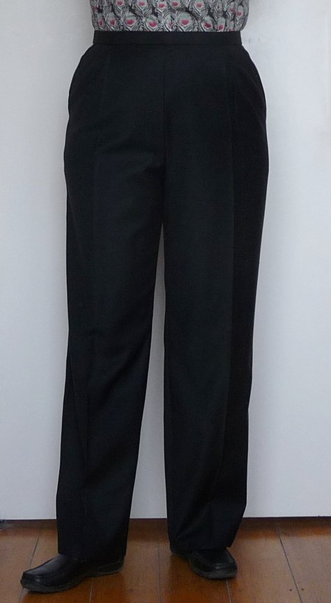 Burda_8283_black_wool_large