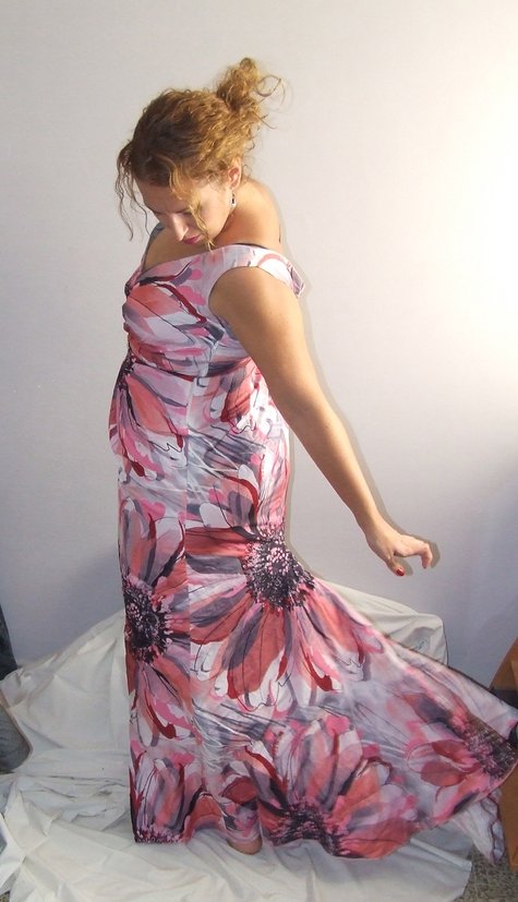 Vestido_cola_large