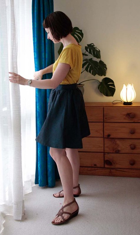 Full_gathered_skirt_intro_pic_large