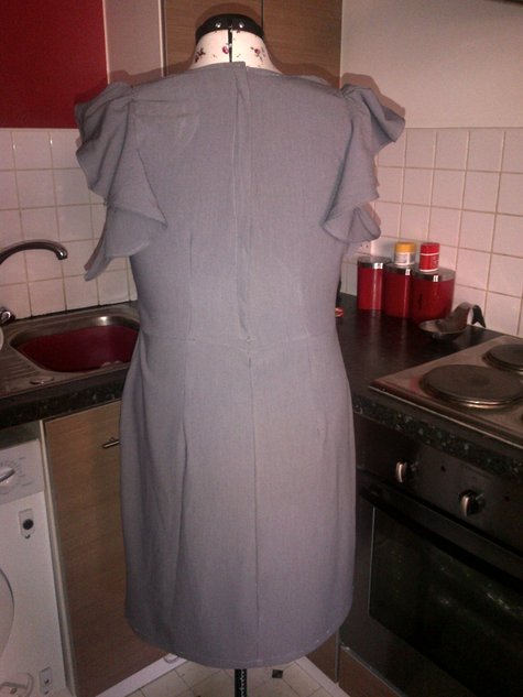 6123dressback3_large