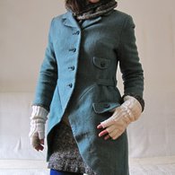 Amadeus_coat_01_listing