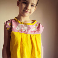 Girl_listing