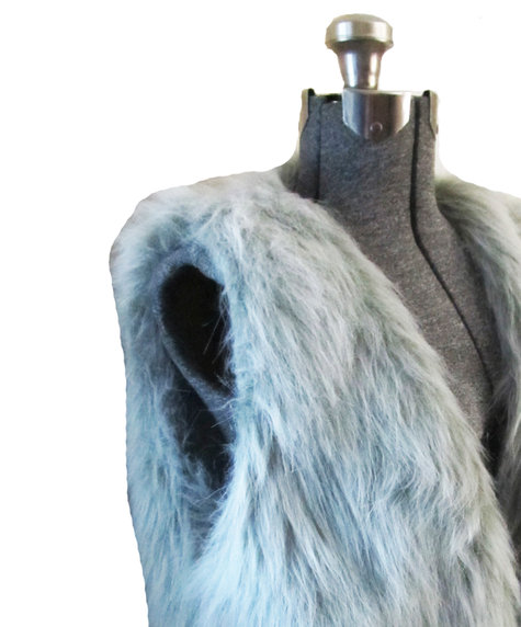 Furry_gilet_4_large