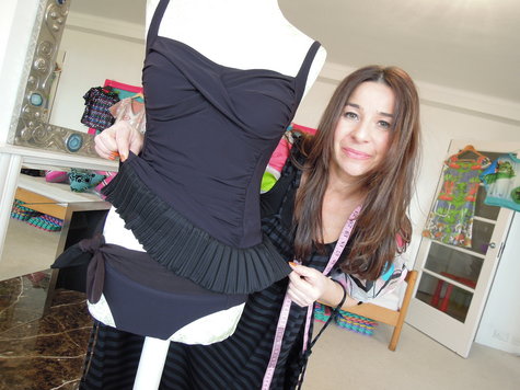 Costume_into_tankini_004_large