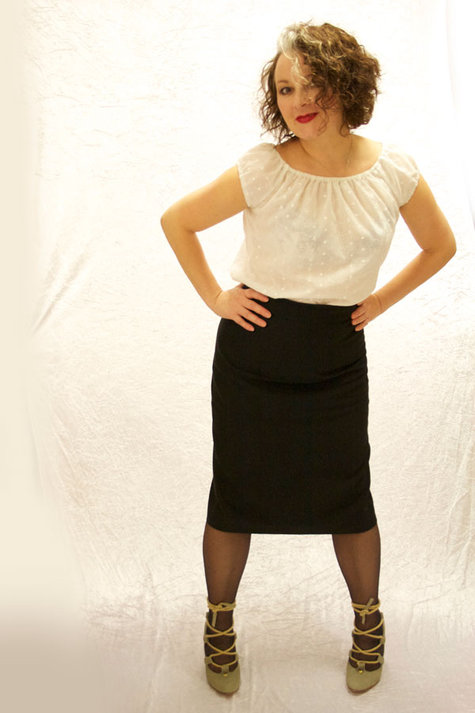 Black_pencil_skirt_5_sm_large
