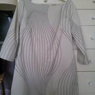 A-line_dress_white_curved_stripes_listing