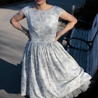 Dress_and_bench_listing