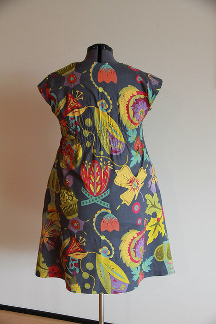 Washidressback_large