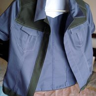 Feb23_hangingjacket_listing