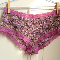 Ladyshorts_-_front_listing