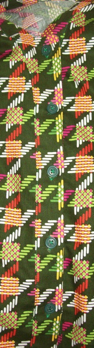 Loretti5563_placket_m_large