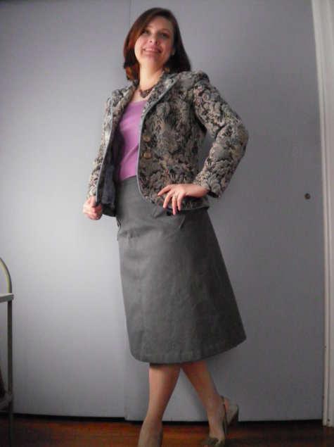 Gray_aline_5_large