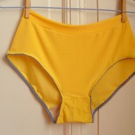 Yellow_knickers_-_front_listing