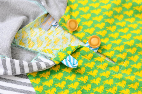 2t_handmade_bunny_hoodie_3_large
