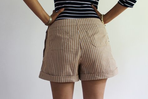 Back-view-shorts_large