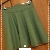 Circle-skirt-red-embroidery_listing