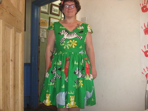 2013_042342013jungledress0007_large