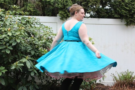 60_s_dress_twirling_large