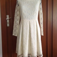 Lace_dress_front_listing