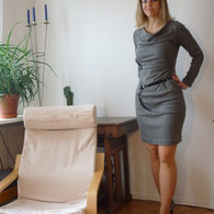 2013-05-07_graues-kleid1_listing