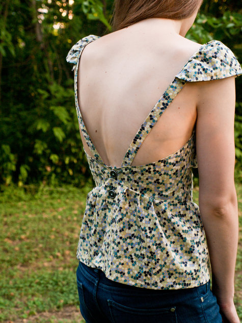 Backlesspeplum-6297913_large