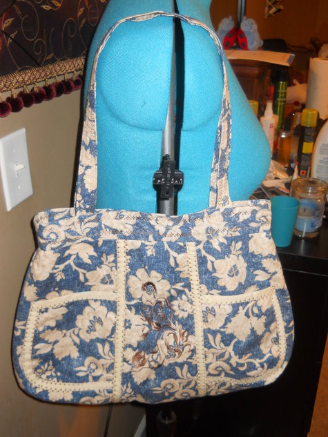 Laura_handbag_large