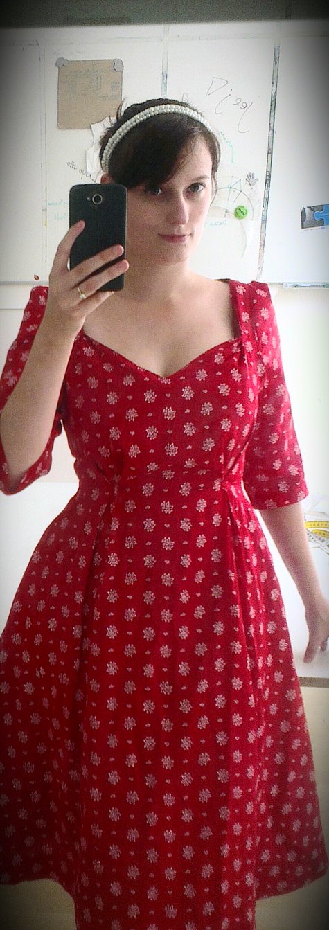 Selfie_reddress_large