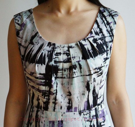 Pleated_neckline_large