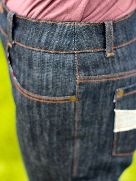 Classic_jeans_-_side_hip_detail_large