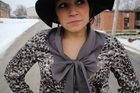 Bow_blouse_large