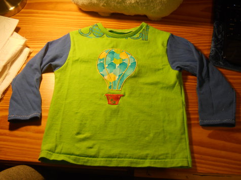Hot_air_balloon_long_sleeve_shirt_large