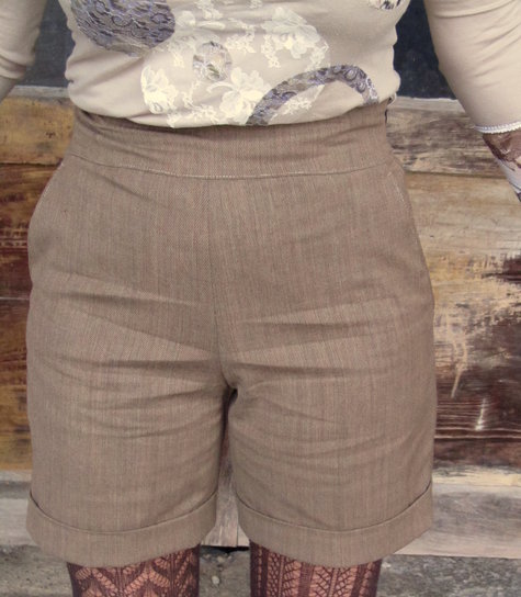 Short_devant_large