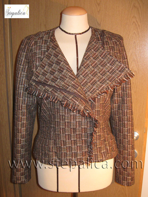 Chanel-mcqueen-jacket-2_large